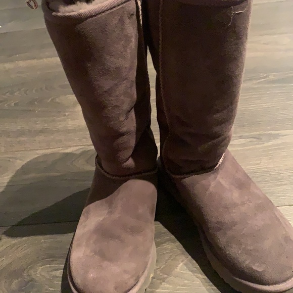 Ugg boots - Picture 2 of 4